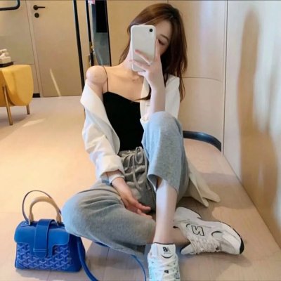 联姻当天被抛弃，转身嫁给白月光